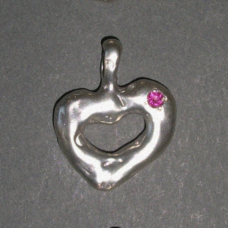 Melted Heart Necklace Pink