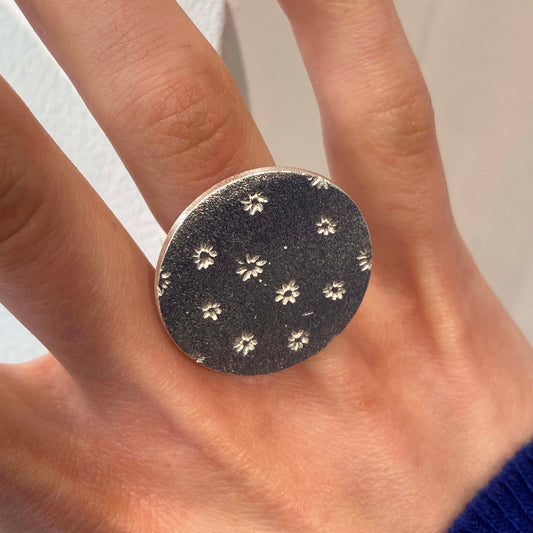 Daras Space , Flower silver ring