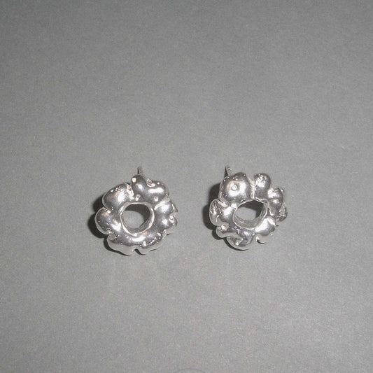 Flower earrings