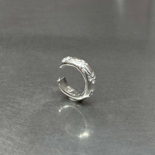 Silver Meadow Ear Cuff with flowers. Daras Space