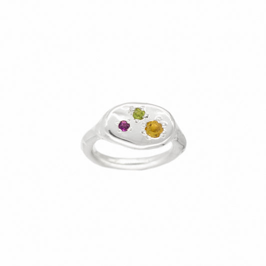 Handmade archaic silver ring with rhodolite, citrine and peridot. Front